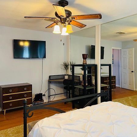 San Antonio Comfort 4 Bedroom 3 Bath Home 5 Mins From Sea World المظهر الخارجي الصورة